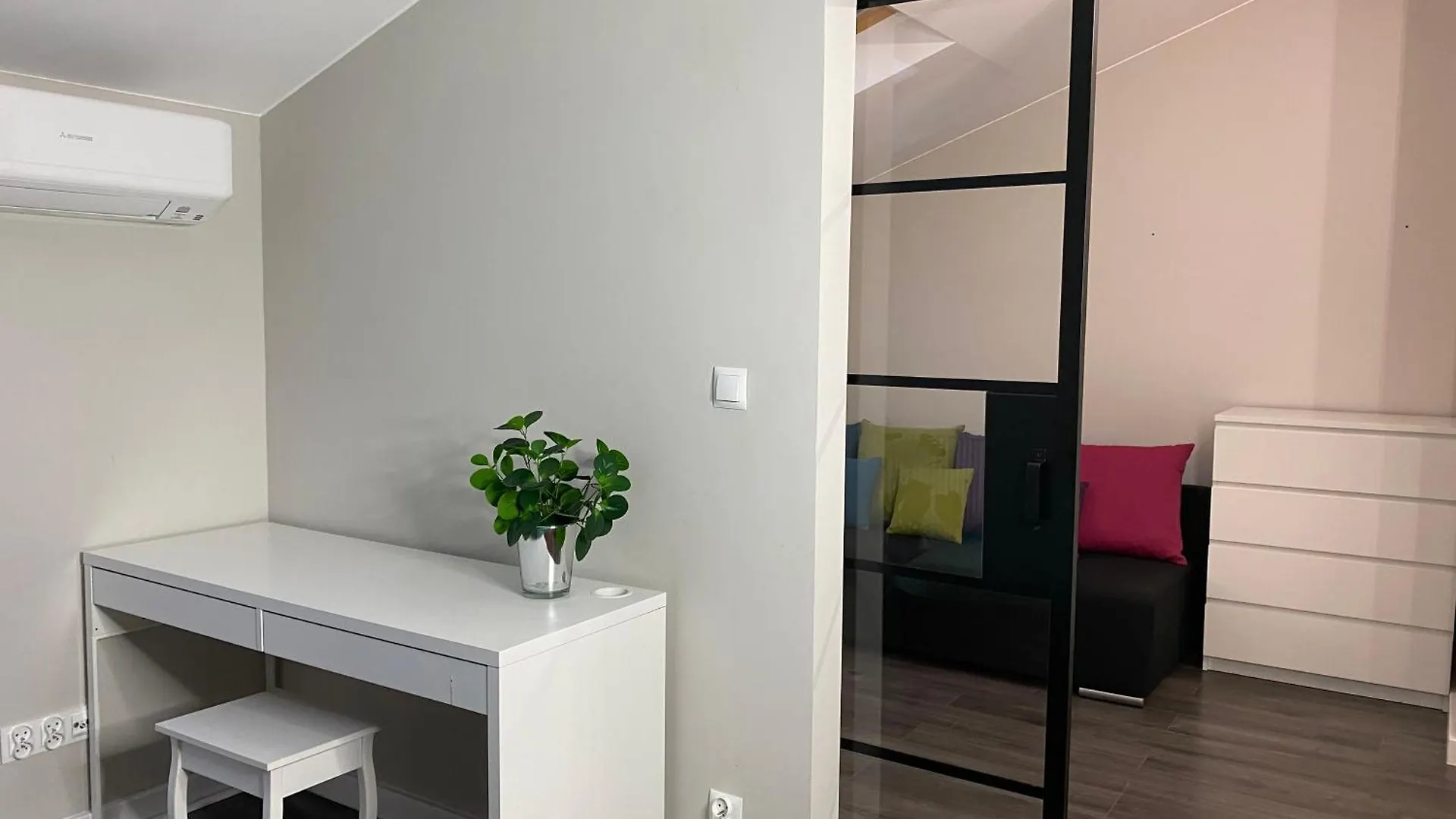 Apartment Komfortowe Mieszkanie Krzyki Breslau